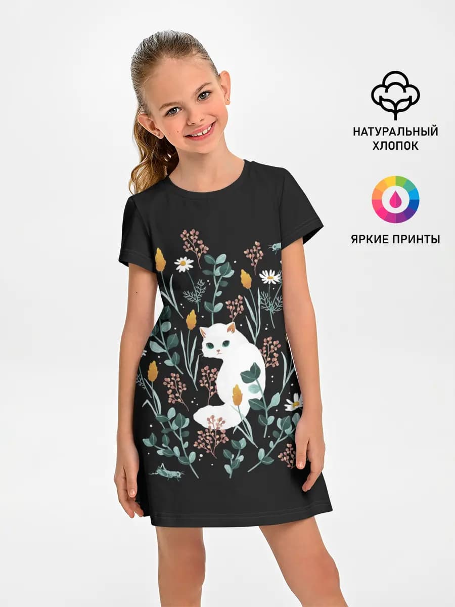 Кошечка среди цветов